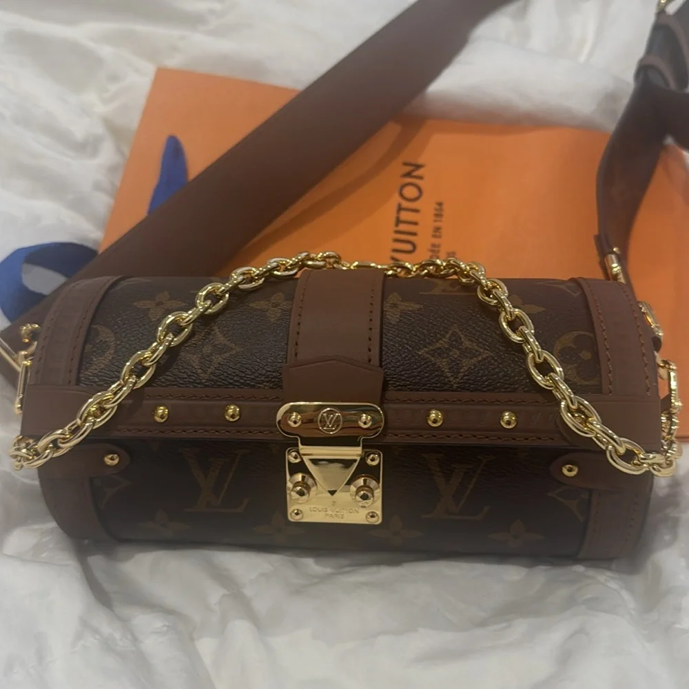 Brown and Gold Monogram Cylinder Clutch - Picture 6 of 10